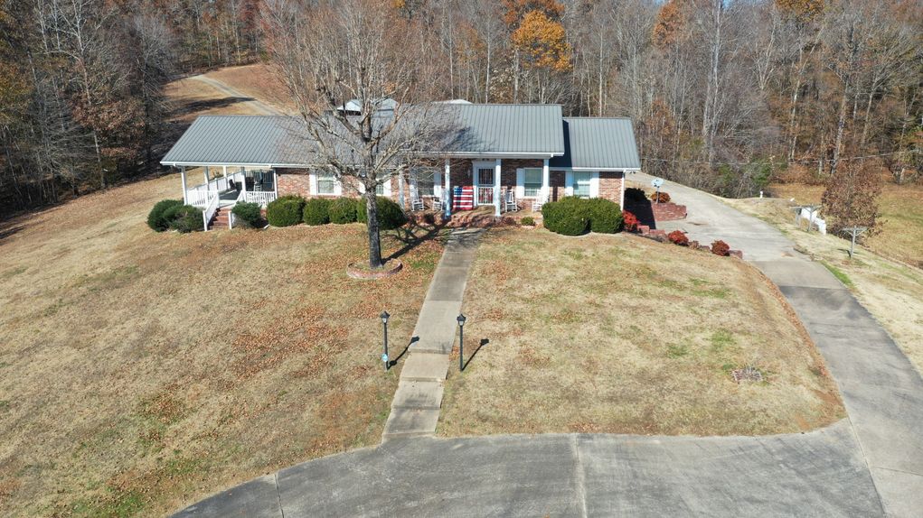 14.2 acres in Perry County, Tennessee