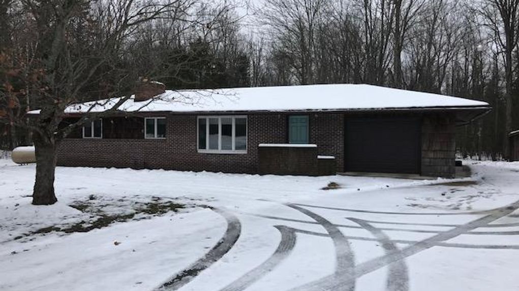 2 acres in Chippewa County, Michigan