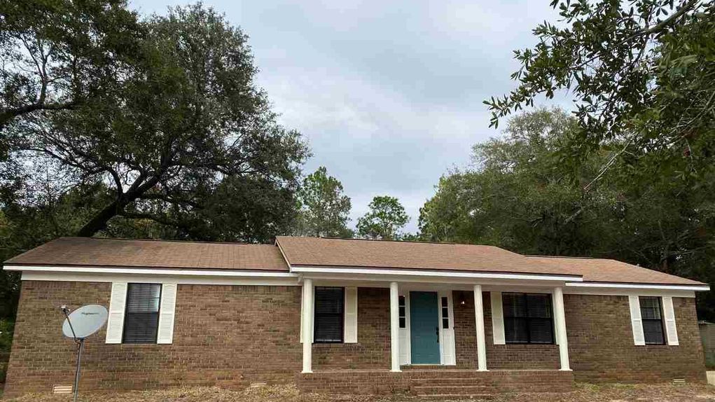 1.06 acres in Santa Rosa County, Florida