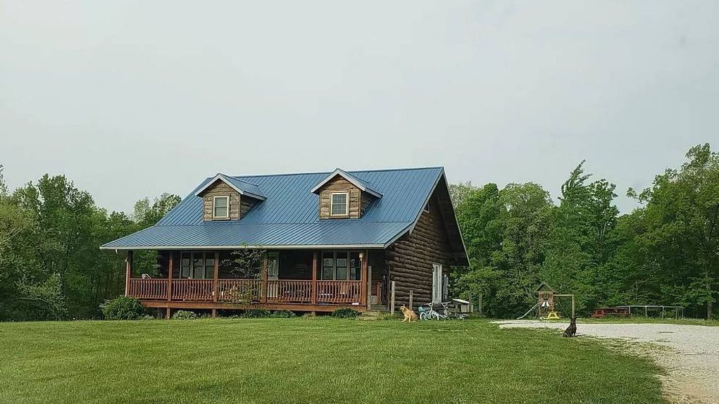 9.95 acres in Perry County, Indiana