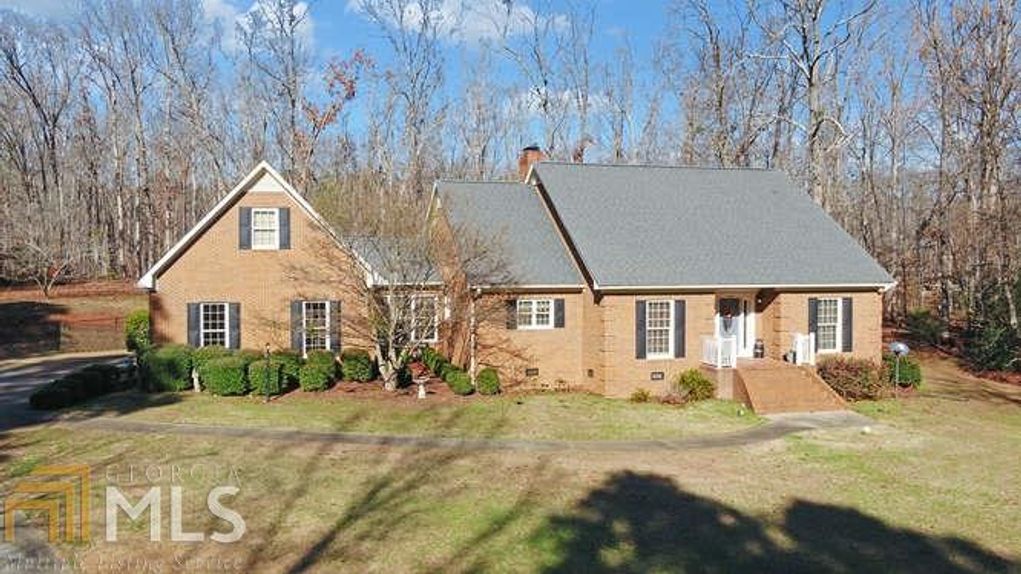 7.69 acres in Hart County,