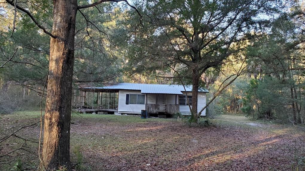 20 acres in Dixie County, Florida