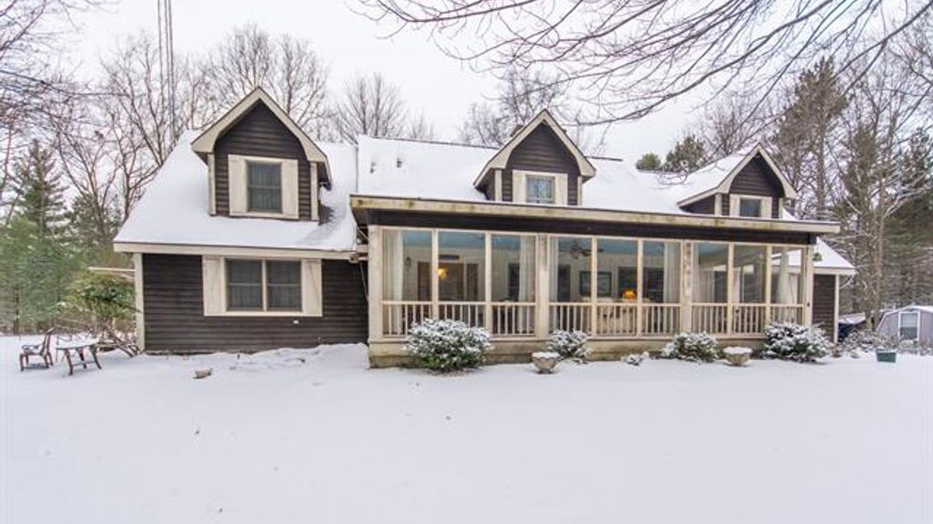 10.8 acres in Oceana County, Michigan