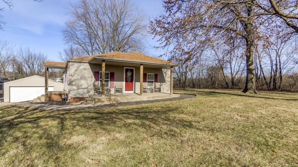 1.3 acres in Sangamon County, Illinois