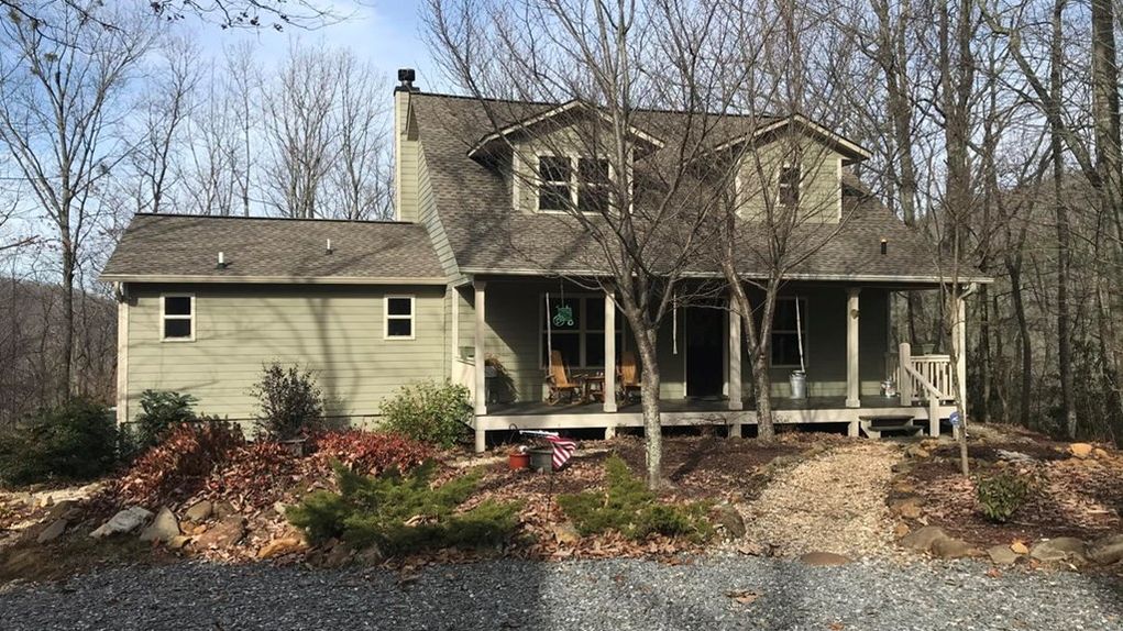 10 acres in Cherokee County, North Carolina