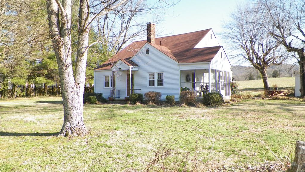 1 acres in Trousdale County, Tennessee