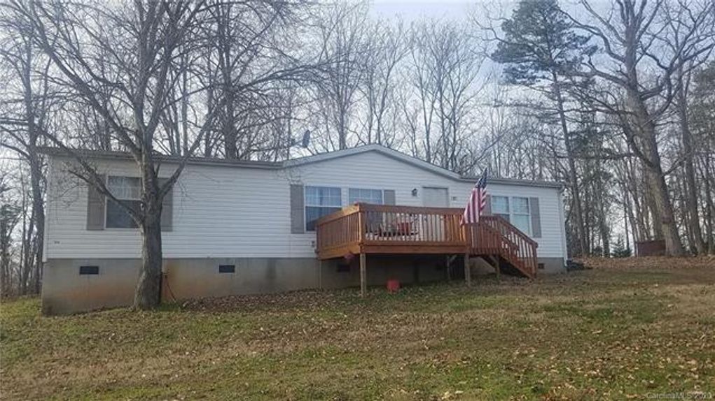 3.92 acres in Iredell County, North Carolina