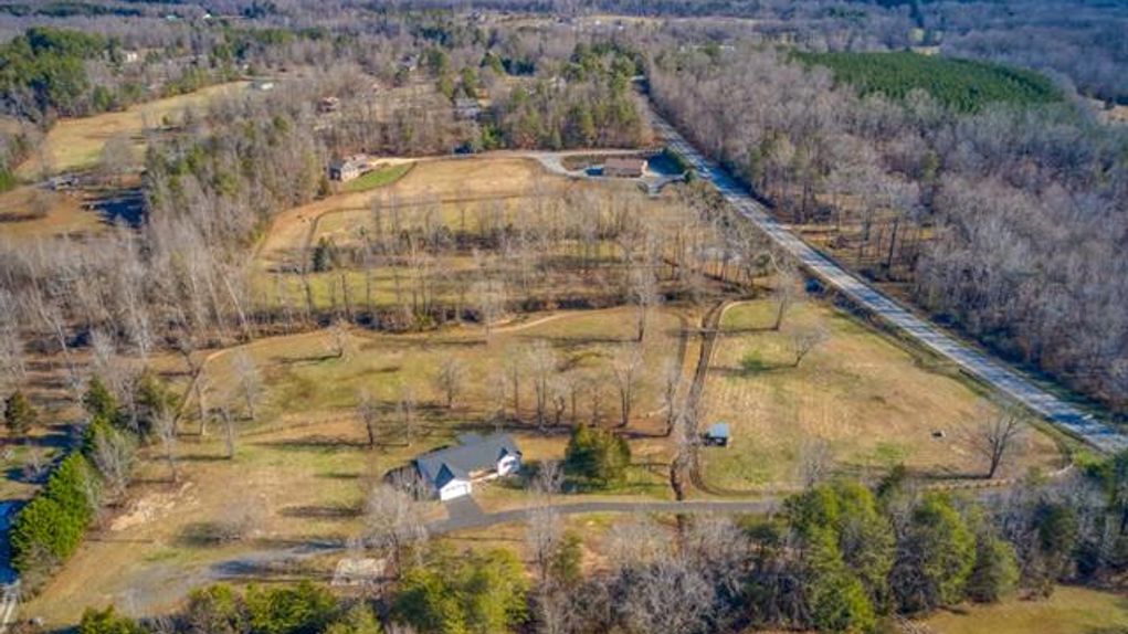 7.7 acres in Polk County, North Carolina