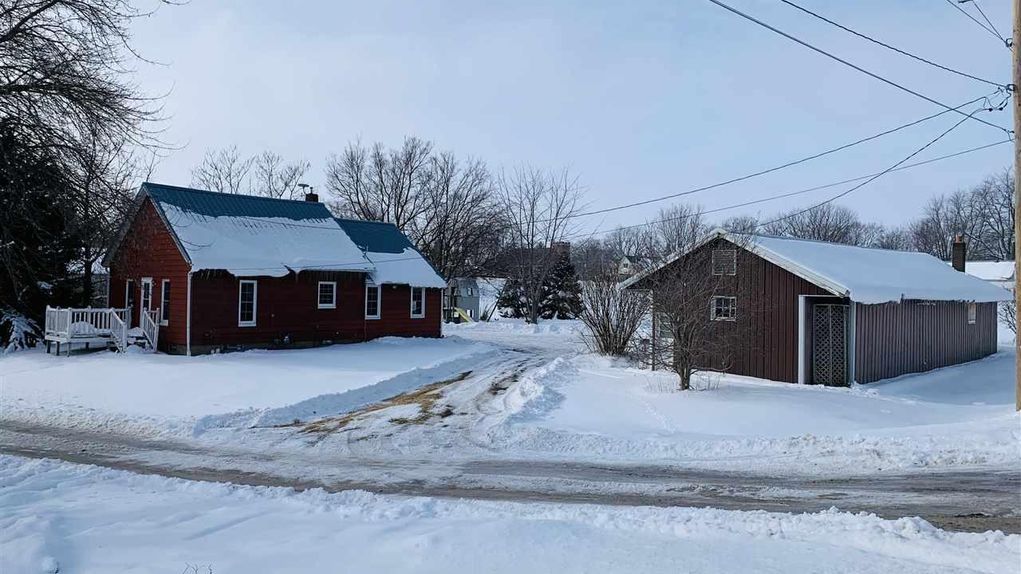 0.53 acres in Iowa County, Iowa