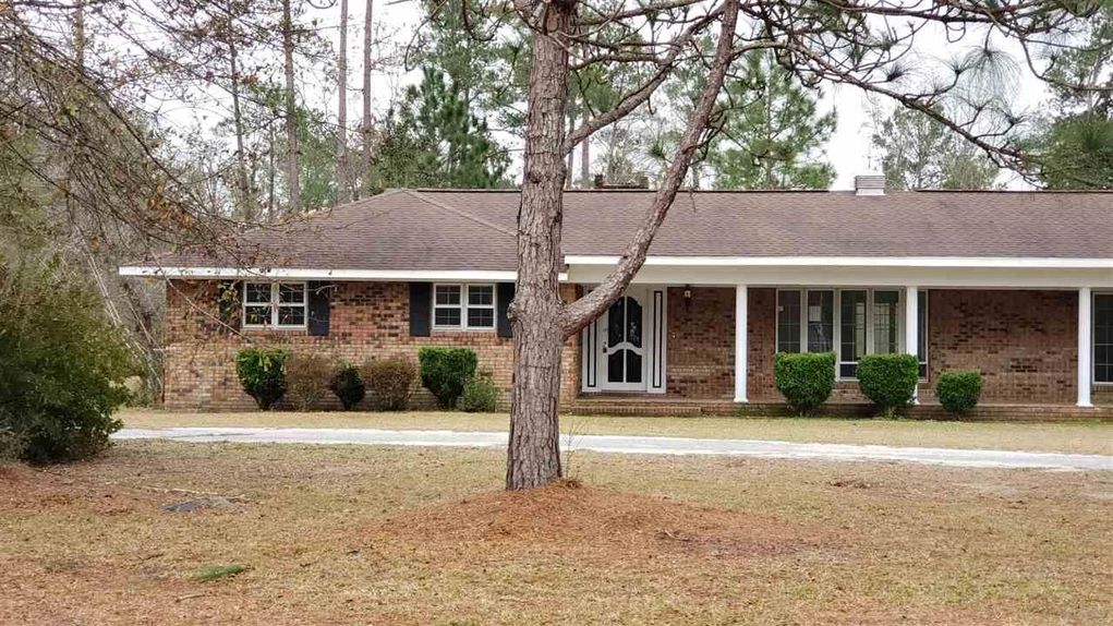 6.11 acres in Escambia County, Florida