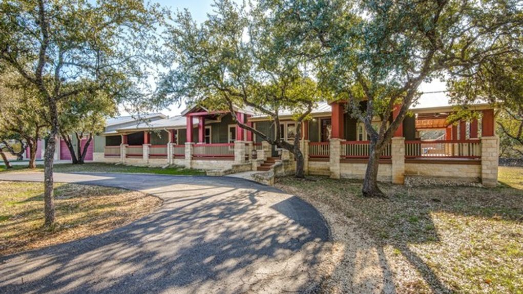 4.9 acres in Comal County, Texas