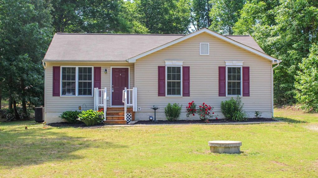 0.5 acres in Caroline County, Virginia