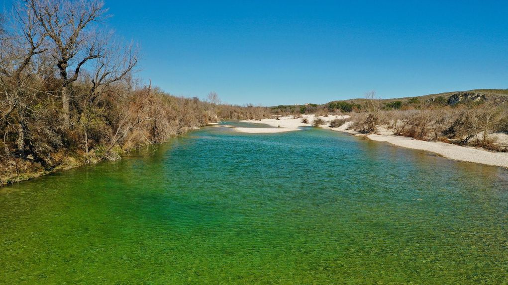 1,000 Acres Nueces River, Live Water