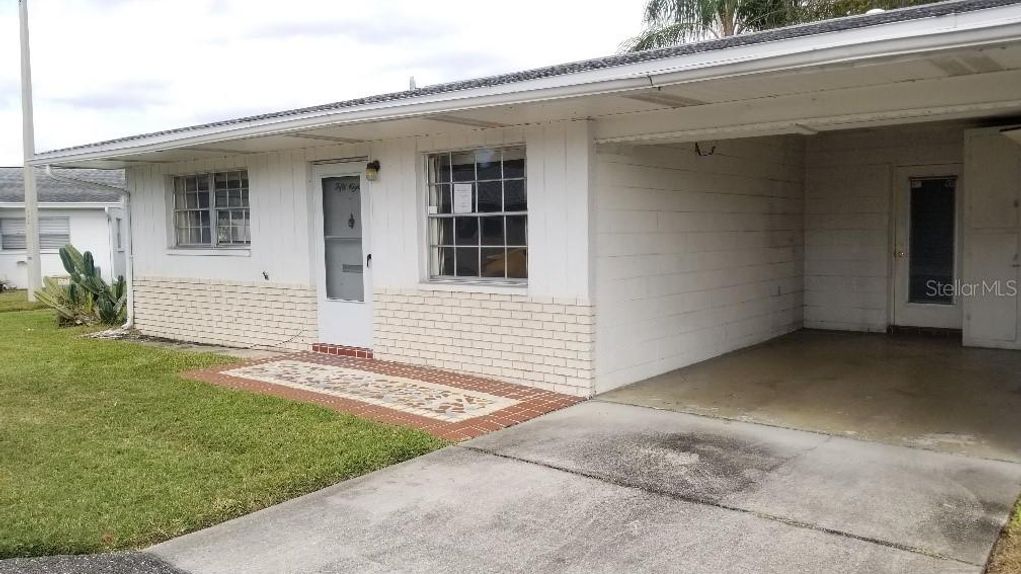 2.25 acres in Pinellas County, Florida