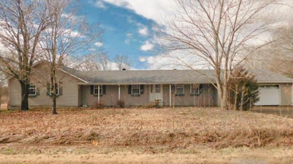 1.83 acres in Saline County, Illinois