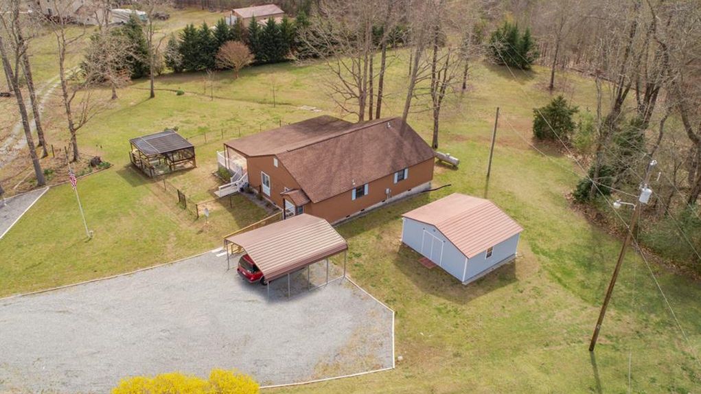 1.53 acres in Brunswick County, Virginia