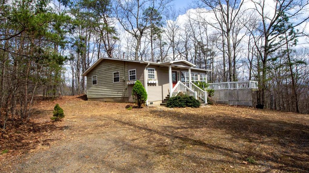 3.92 acres in Cherokee County, North Carolina