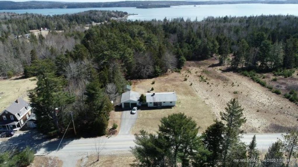 1.5 acres in Hancock County, Maine